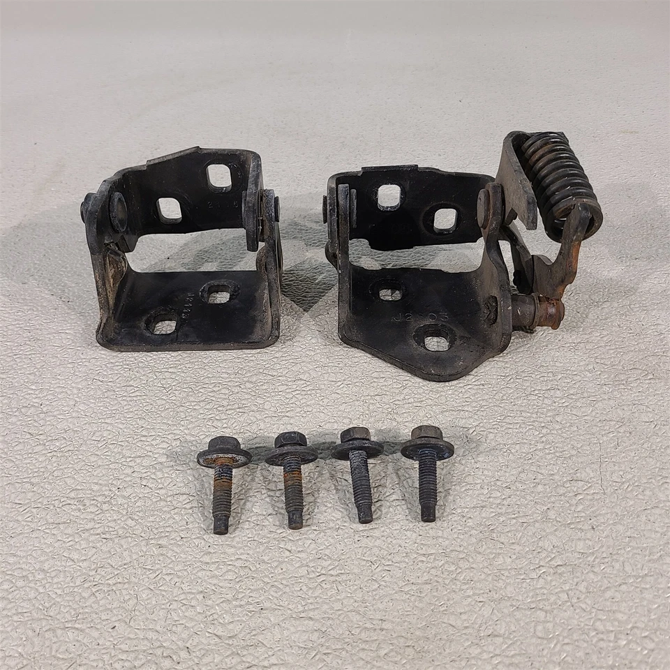 Juego de bisagras de puerta de conductor Corvette C5 97-04 par superior inferior OEM AA7420 Foto 1 de 4