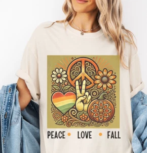 Peace Love Fall Women's T-Shirt Boho Hippie Autumn Vibes Gift Casual Tee - Picture 1 of 9