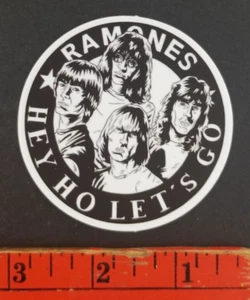 The Ramones Punk Music Skateboard Sticker Card - Picture 1 of 2