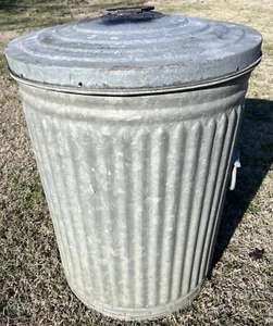 1961 US Army Wheeling CIN Ohio Galvanized Riveted 32 Gal Trash Can (42 Pounds) - Picture 1 of 18