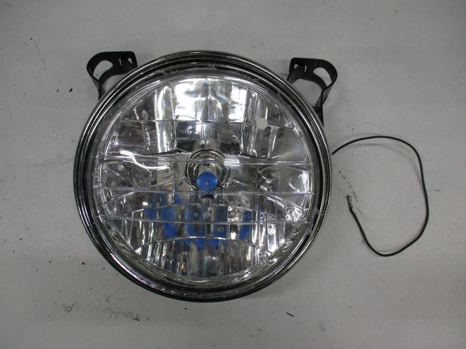 Фара в сборе, неоригинальная 1978 Honda CB 750 K - Изображение 1 из 4