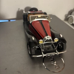 BUGATTI 55 dela Chapelle Majorette Club 1/24  #4101 Made in France.. - Picture 1 of 12