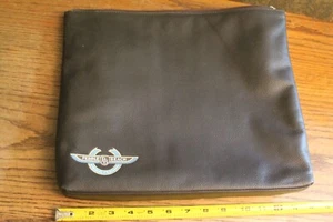 Vtg Pebble Beach Concours d’Elegance Judge's souvenir Lap Top case brief case - Zdjęcie 1 z 2