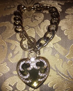 Bracciale Cuore Tono Oro Verde Pendente Charm Strass Maglia Catena Costume Grosso - Foto 1 di 15