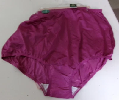 Calzoncillo Three Vanity Fair Ravissant 9 Berry rosa beige y crema estilo 15711 Foto 1 de 3