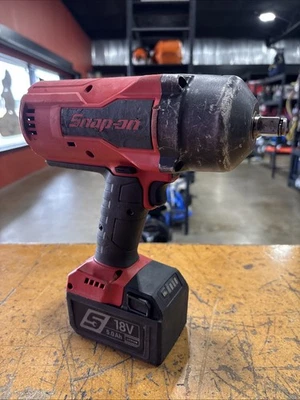 Llave de impacto Snap-On CT9080 1/2" roja con batería Foto 1 de 4