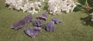 Grape Agate / Purple Botryoidal Chalcedony Natural Mineral Specimen 58g 6pc (B2) - Picture 1 of 3