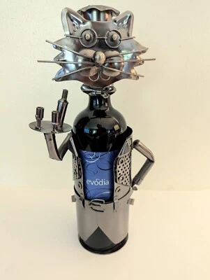 Portabotellas de Vino Hecho a Mano Metal Gato Camarero Novedad ~ 14" de Alto con Botella Foto 1 de 4