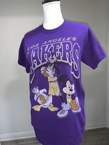 Camisa de los Lakers de Los Ángeles, camisa de comida chatarra, Mickey Donald Goofy de los Lakers, Nueva en caja - Imagen 1 de 7