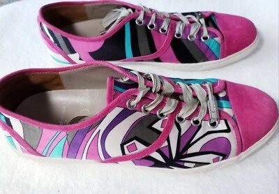 LISA FOR DONALD J PLINER SEUDE SNEAKER SHOE SIZE 6  - Image 1 of 4