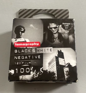 Neu! Lomography Schwarzweiß Negativ 100 ISO 120 Film 3er Pack abgelaufen 2012 - versandkostenfrei - Bild 1 von 7
