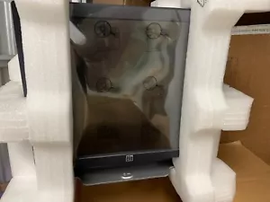 Elo 17' Touch Systems POS Terminal HUB Windows XP Pro ESY17D2-8UWA-1-XP-G NEW - Picture 1 of 9