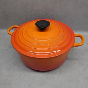 Cazuela Le Creuset Francia Talla (D) 24 cm Vintage Hierro Fundido Naranja Volcánico - Imagen 1 de 6