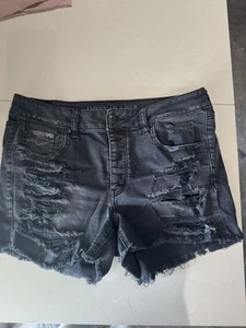 American Eagle Shorts Woman’s 10 Black Tomgirl Distressed Denim Button Fly - Picture 1 of 7