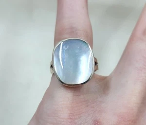 925 Sterling Silver Vintage Moonstone Ring Size 7.5 - Picture 1 of 4