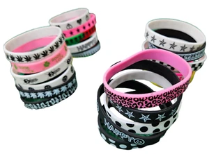 50x Fashion Adult Unisex Patterned Silicone Rubber WristBand Friendship Bracelet - Picture 1 of 8