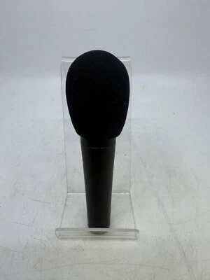 Pyle dynamic microphone PDMIC78 Wired - Image 1 of 4