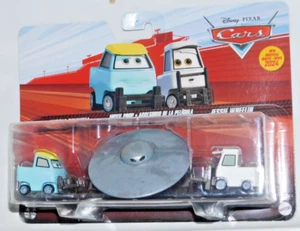 DISNEY PIXAR CARS 2 PACK NICOLE REVWELL & MOVIE PROP & JESSIE WHEELIN - Picture 1 of 1