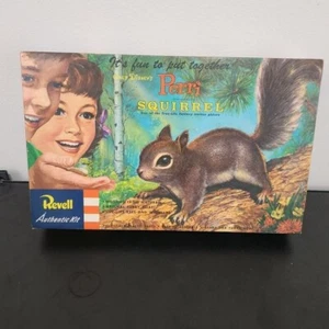 VTG 1956 Revell Walt Disney Perri Squirrel Model Open Box Complete Except Manual - Picture 1 of 10