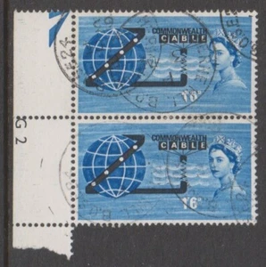 GB 1963 Opening of COMPAC, ordinary used vertical pair - SG 645 (GF66n) - Picture 1 of 2