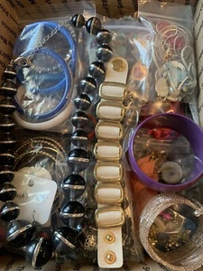 Costume Jewelry Lot 6 LBS Vintage To Modern ALL WEARABLE Wear Or Resale 110 Pcs - Picture 1 of 20