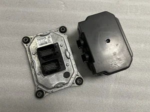 VOLVO/RENAULT FCIOM FRONT ELECTRIC CONTROL UNIT 22771624-P07 #267 - Picture 1 of 3