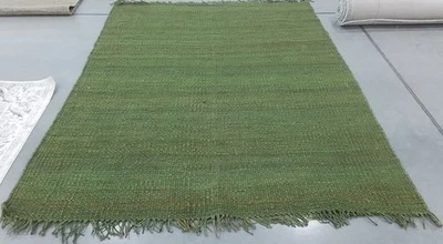 GREEN 8'-0" x 10'-0" Flaw in Rug, Reduced Price 1172783859 NF368G-8 - Image 1 of 4