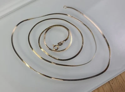 Collar de cadena de espiga de oro amarillo macizo de 14k 24" L x 1,3 mm de ancho 2,8 g Foto 1 de 4