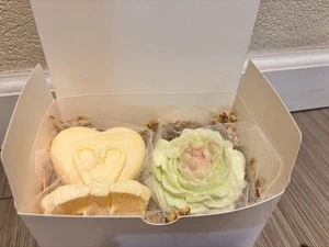 Moomoo Candles - Picture 1 of 8