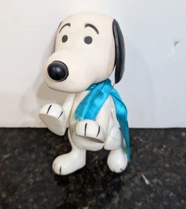 Rare Vintage Peanuts Snoopy 1966 Vinyl United Features Syndicate Blue Scarf - Picture 1 of 10