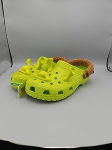 Shrek Crocs - Dreamworks X Classic Clog Shrek Crocs SIZE 13M/15W - NEW IN HAND