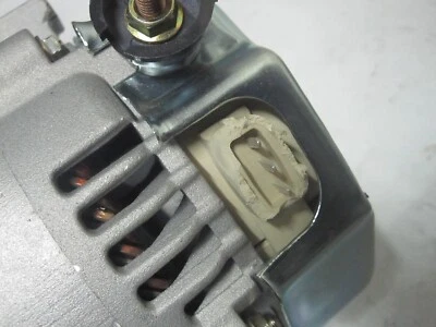 DAMAGED PLUG  Alternator fits Toyota Tacoma Pickup 2.7L 2005 - 2006 27060-75310 - Image 1 of 4