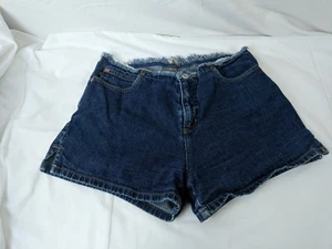 It Jeans Distressed Shorts Size 7 ----very short--sexy - Picture 1 of 8