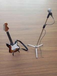 1/6 Blitzway - BW-UMS 11201 - Jimi Hendrix - Guitar and Mic BIB - Picture 1 of 6