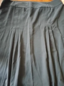 Sag Harbor Damen Gr.20 W Schwarz Dreifach Faltenrock  - Bild 1 von 7