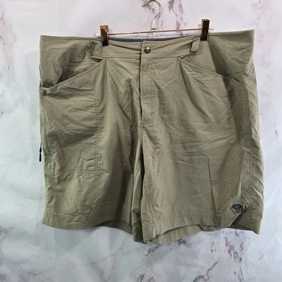 Mountain Hardwear Shorts Mens 44 Beige Tan Khaki Board Hybrid Hiking  - Image 1 of 4