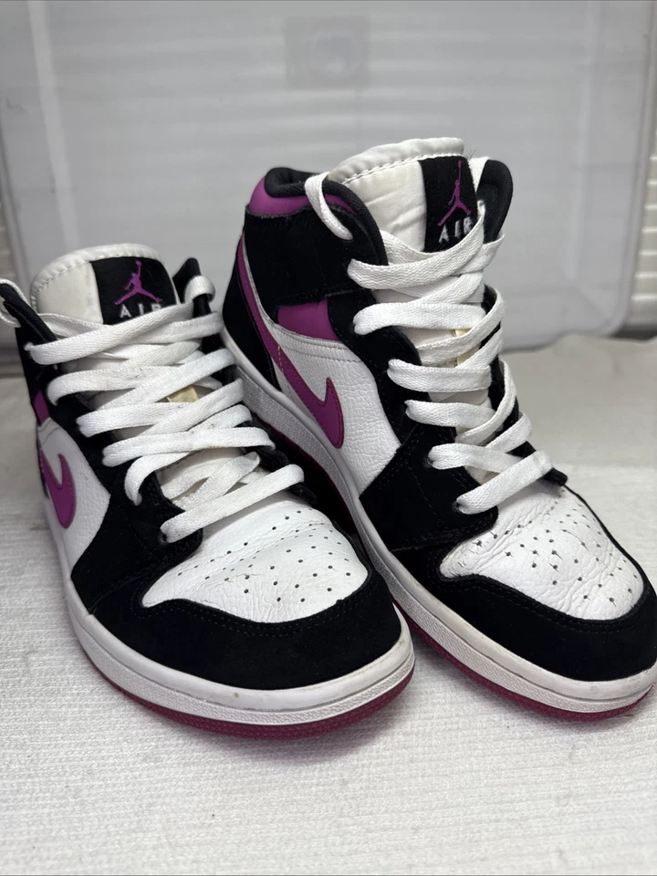Talla 8 - Air Jordan 1 Mid Cactus Flower W Foto 1 de 4