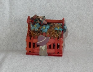 Vintage Holly Hobbie Mini Holz Blumen Gartenarbeit Korb Dekoration - Bild 1 von 6