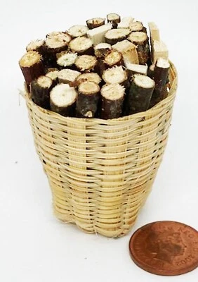 Dolls House Basket Of Fixed Logs Fire Wood 1:12 Scale Garden Accessory KM tumdee - Image 1 of 4
