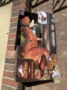 Jurassic World Camp Cretácico Super Colosal Carnotaurus Toro Dinosaurio 2021 NUEVO - Imagen 1 de 4