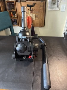 MANFROTTO 519 PRO FLUID VIDEO HEAD - Picture 1 of 5