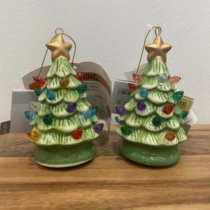 (2)Target Wondershop Decorazione Illuminata Verde Ceramica Retrò Albero di Natale Nuovo - Foto 1 di 4