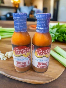 2 BOTTLES Texas Pete Extra Mild Buffalo Wing Sauce Dip 12 Oz Chicken - Picture 1 of 4