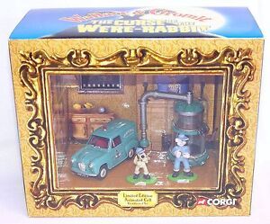 Corgi Toys 1:43 WALLACE & GROMIT THE CURSE OF THE WERE-RABBIT Car Set MIB`05!