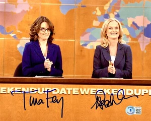 Tina Fey Amy Poehler Signed 8x10 Photo Auto 1/1 BAS COA Beckett Weekend Update - Picture 1 of 3