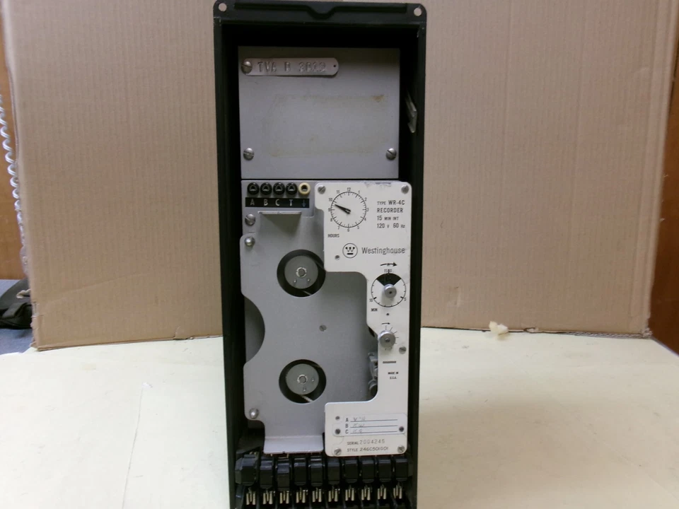 Westinghouse WR-4C Recorder 120V , Missing Front Cover - Image 1 of 4