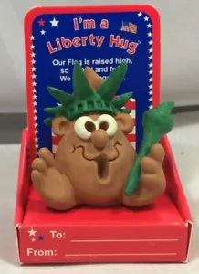 "I'm a Liberty Hug" - The Hug Factory Collectible Figure NIP - Picture 1 of 1