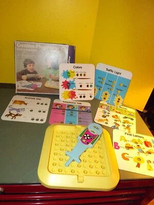 Brinquedo educativo "Ask 'n Answer" Creative Playthings da década de 1970 idades 3-8 todos lá - Imagem 1 de 4