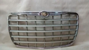 Rejilla delantera cromada compatible con 06-10 CHRYSLER 300 fshelf-165072 - Imagen 1 de 4