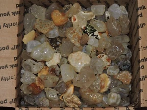 Schachtel mit kleinen PACIFIC NORTH WEST Achaten & Chalzedon (8 PFUND) BECHERN - Bild 1 von 10